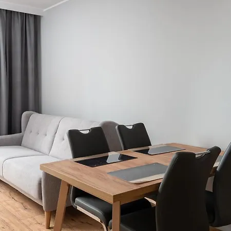 Wiktoryn Comfortable Two-room By Bookinghost *