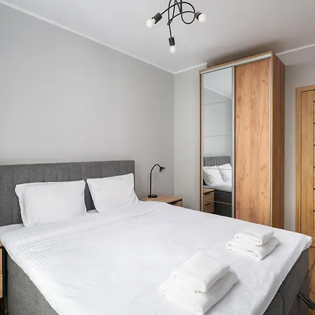 Wiktoryn Comfortable Two-room By Bookinghost *